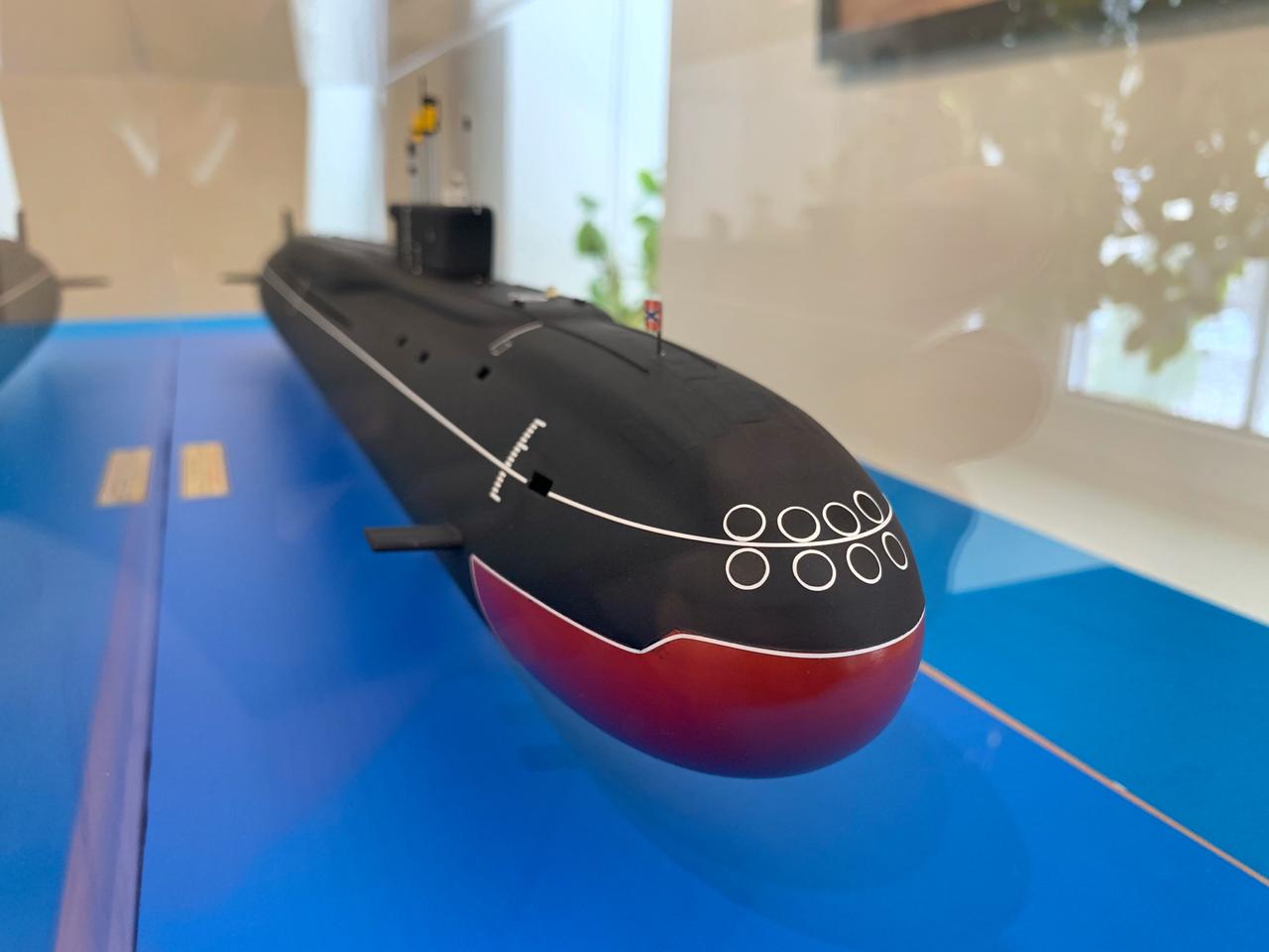 Макет подводной лодки «Юрий Долгорукий»